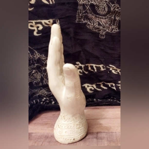 White Ancient Palmistry Hamsa Hand of Fatima/of God Psychic Tarot Fortune Teller - Picture 2 of 14